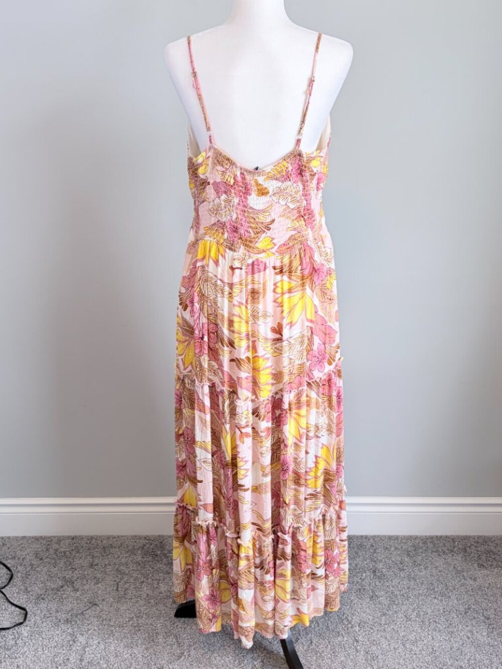 Tiered Maxi Dress Summer Flowy Costal Chic Gold Stitching Pink Yellow Size XXL - Picture 7 of 13